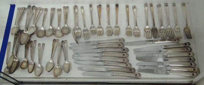 Set of over 100 pcs. silverplate Rogers