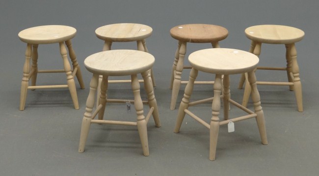Lot six stools. 17'' Ht. each.