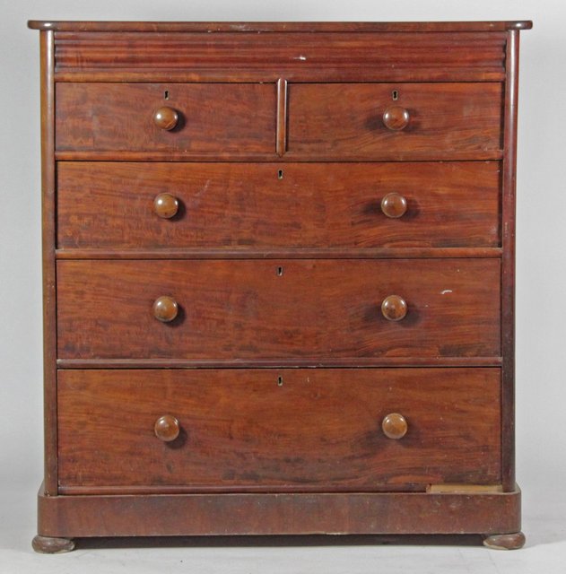 A Victorian mahogany chest the 164688