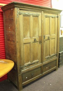 A large 18th Century style oak 1646a5