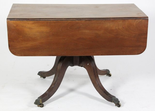 An early 19th Century mahogany