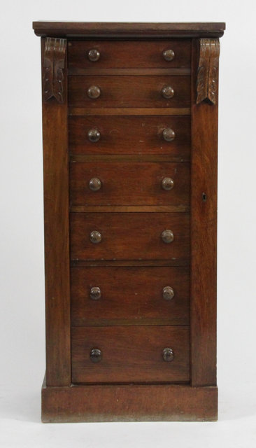 A Victorian stained beechwood Wellington 1646d3