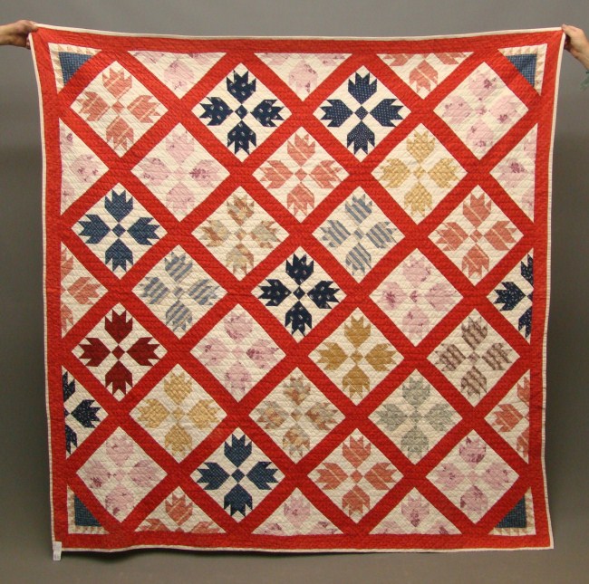 19th c Bear Paw quilt 72  16206e