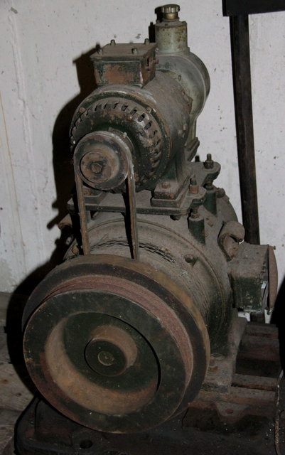 A standing engine 16220c