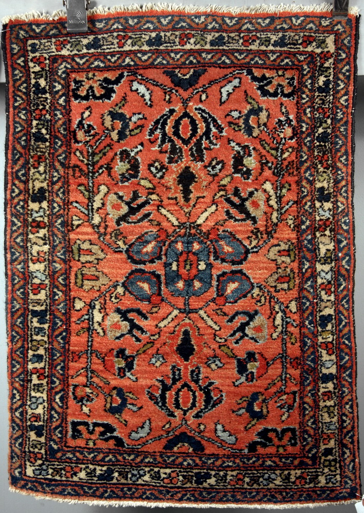 AREA MAT - 1'10'' x 2'7'' - Oriental