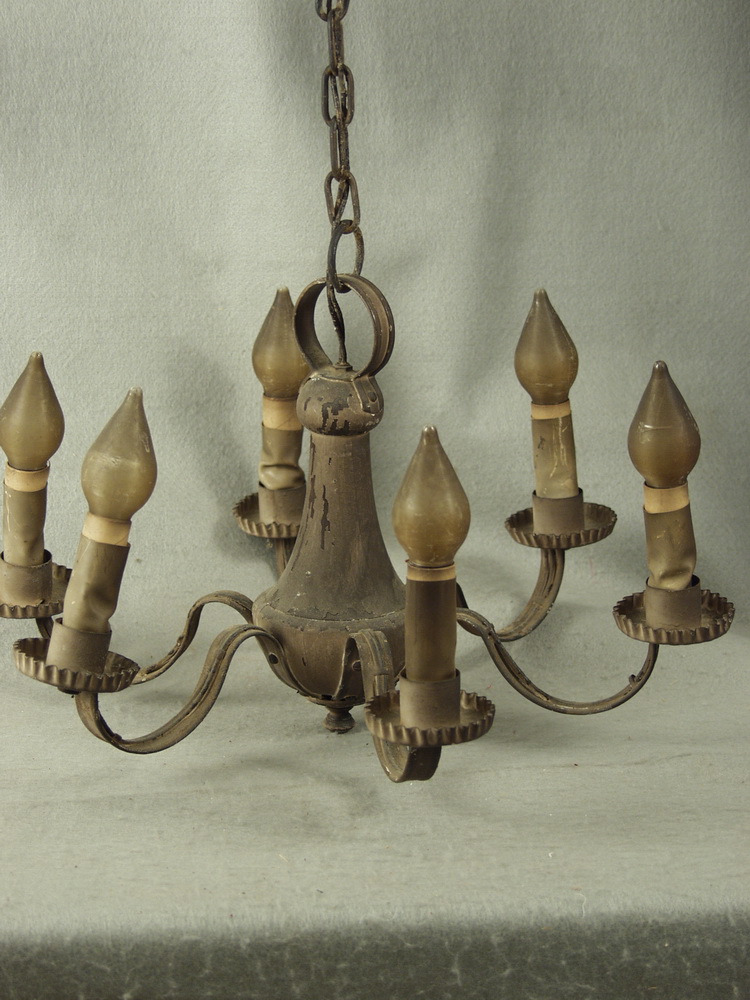 CHANDELIER - Six arm wood and metal