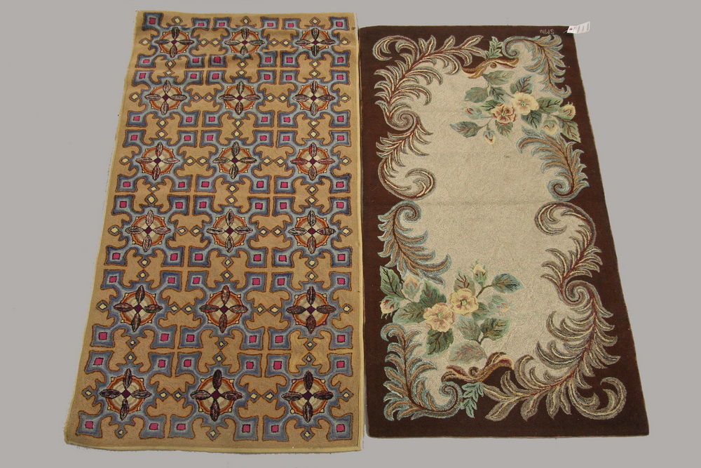  2 HOOKED RUGS Two Contemporary 162bb0