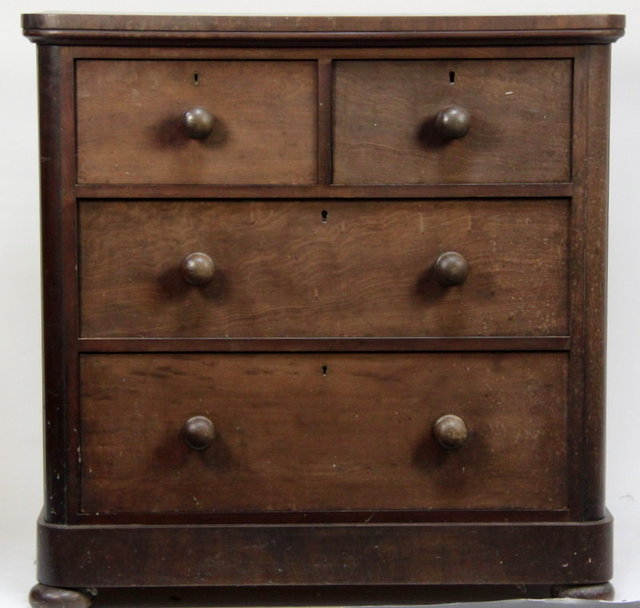 A Victorian chest of two short 165b00