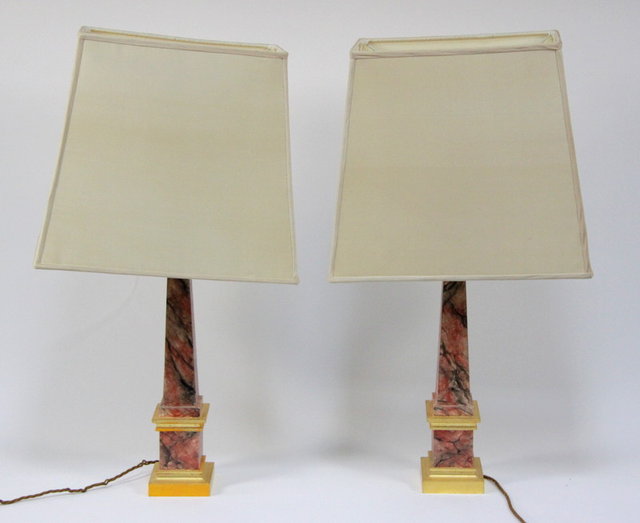 A pair of marbled table lights of obelisk