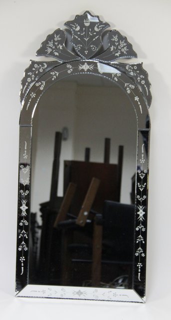 A modern Venetian mirror in an