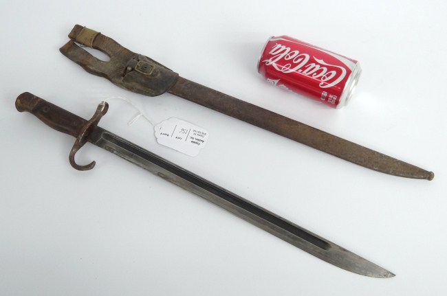 Japanese bayonet in original case.