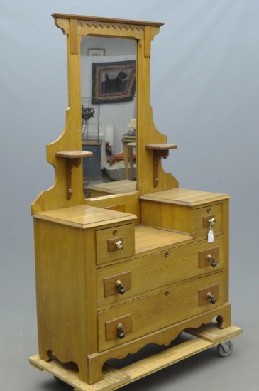 19th c. Victorian chestnut chest