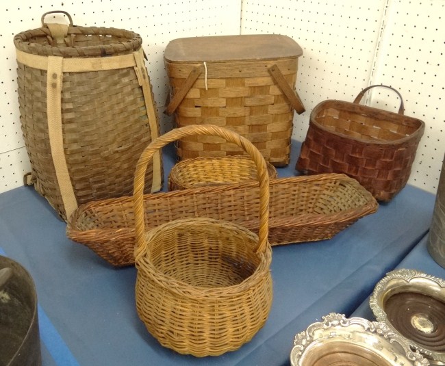 Misc lot baskets including early 165d81