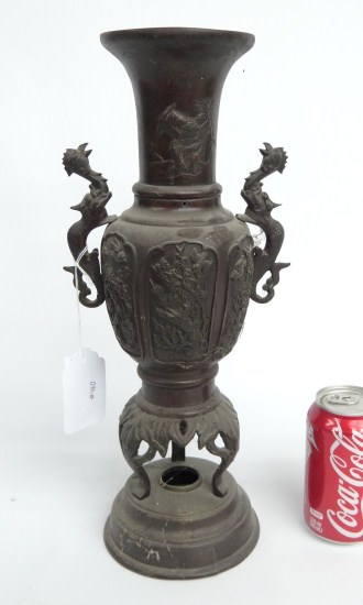 Asian bronze vase with stylized chicken