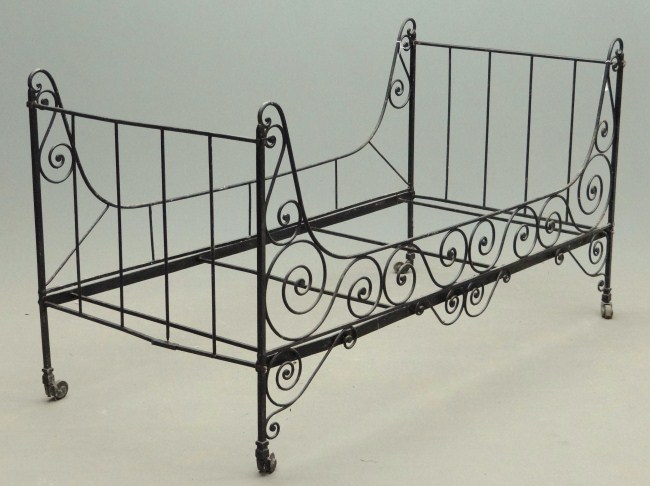 Early Iron day bed 81 Length  165e9b