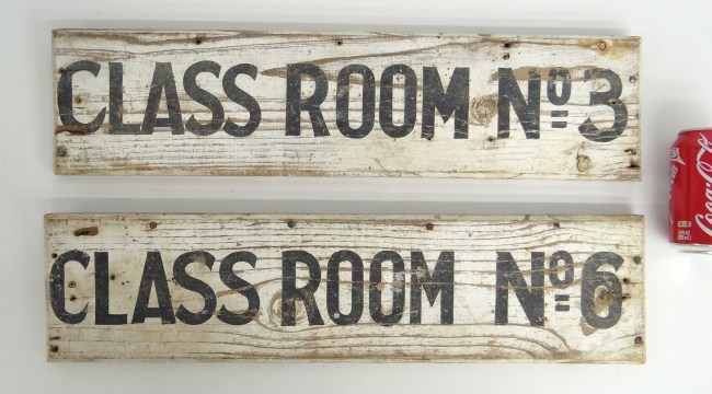 Lot two trades signs ''CLASS ROOM