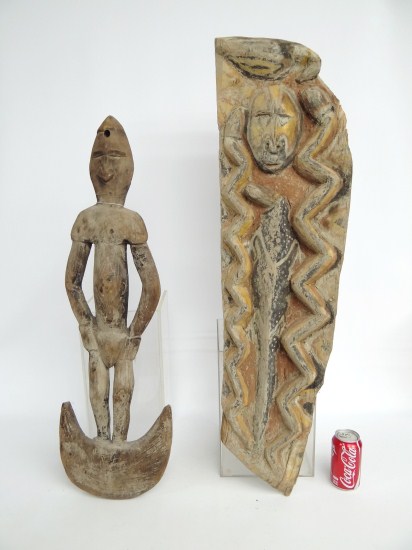 Lot two wooden ethnic carvings.
