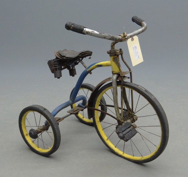 1920s Iver Johnson tricycle complete.