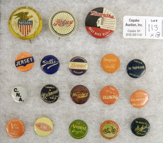 Collection 18 pin back buttons 166431