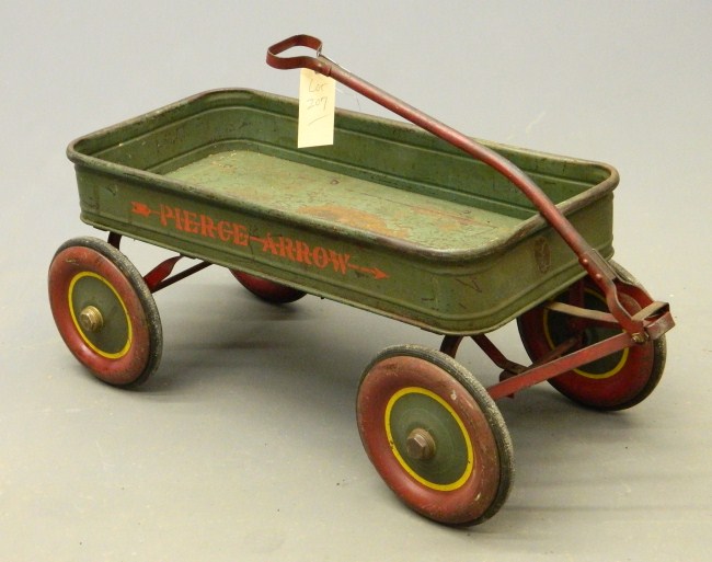 Pierce Arrow wagon. Appears to