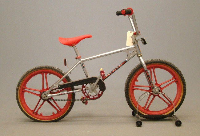 Schwinn Predator BMX bicycle 16654a