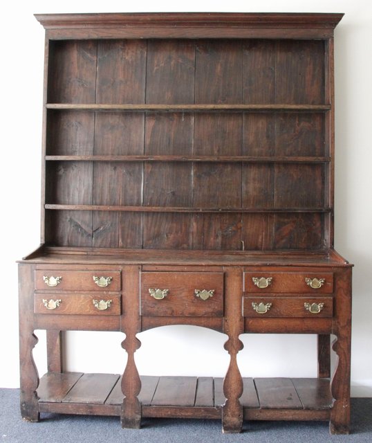 An early 19th Century oak dresser 16473b