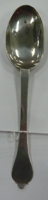 A William III silver trefid spoon 1648c0