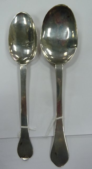 An early 18th Century silver trefid