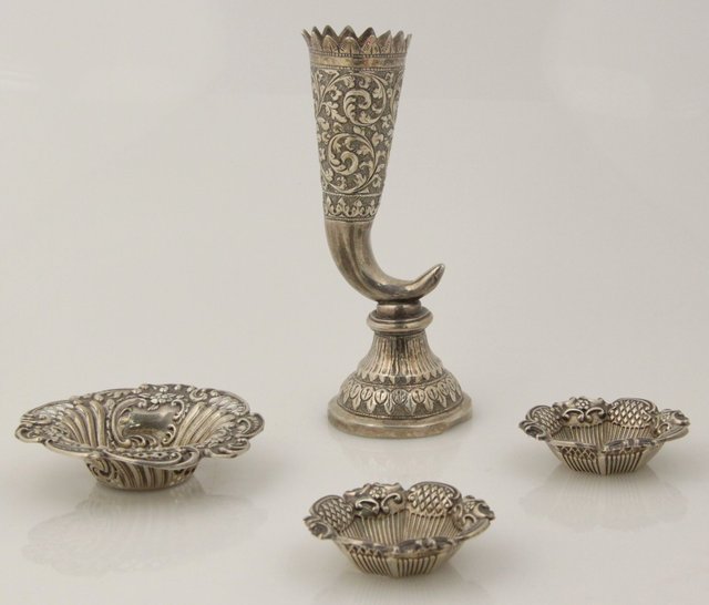 A pair of small silver bonbon dishes