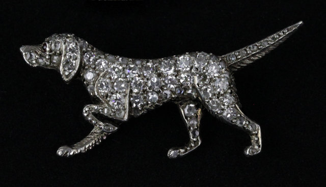 A diamond set gold dog brooch circa 16496c