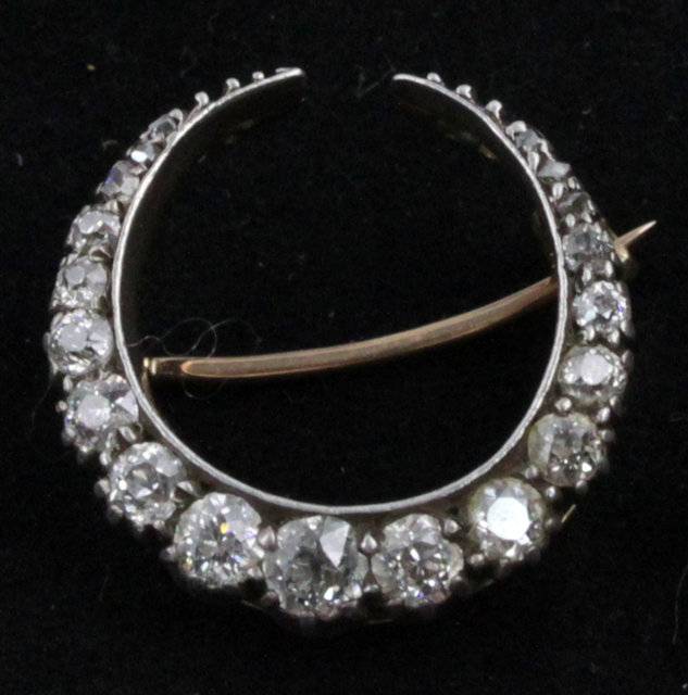 An early 20th Century diamond crescent 16496f