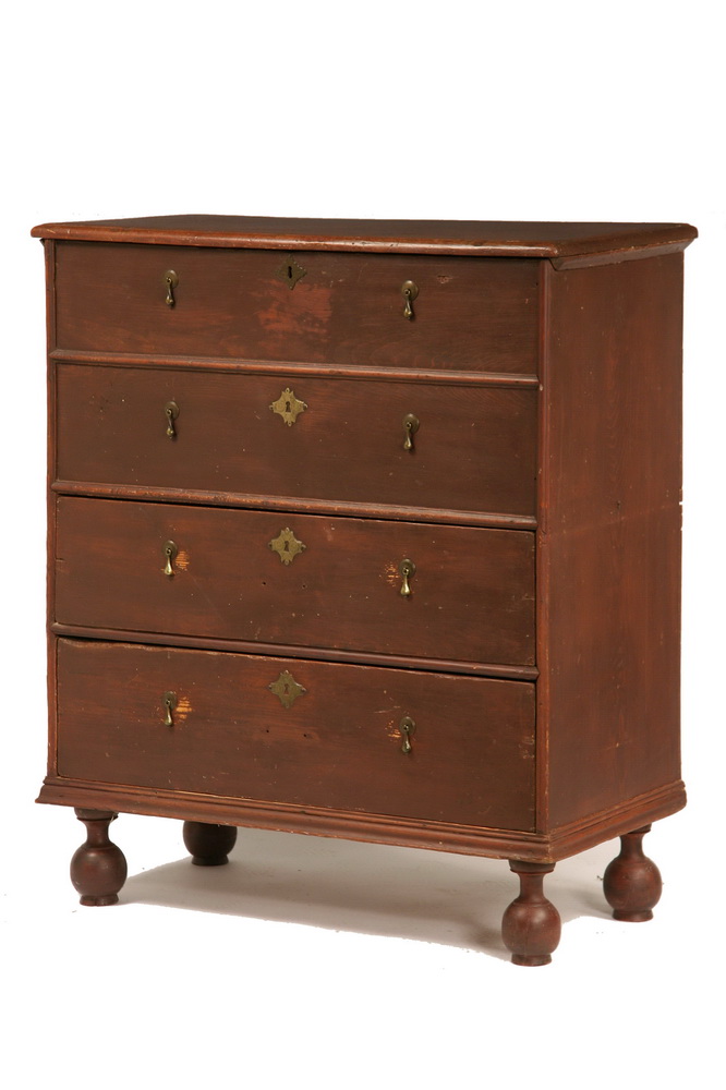 WILLIAM MARY BLANKET CHEST  165154