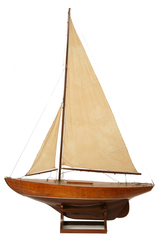 POND YACHT Large Plank Built 165176