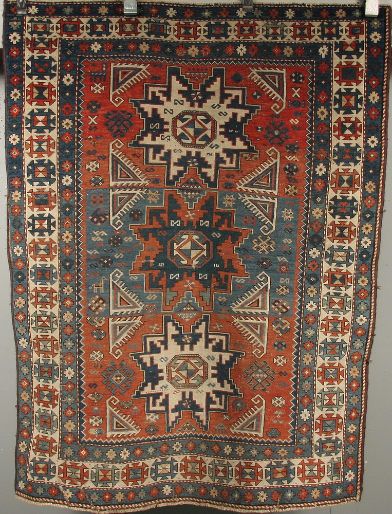 AREA RUG 3 2 x 4 3 Persian 165191