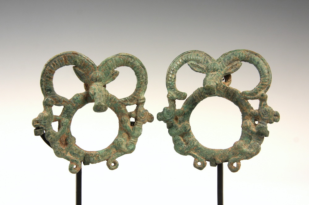 PAIR BRONZE LURISTAN MOUNTS Circa 1651c0