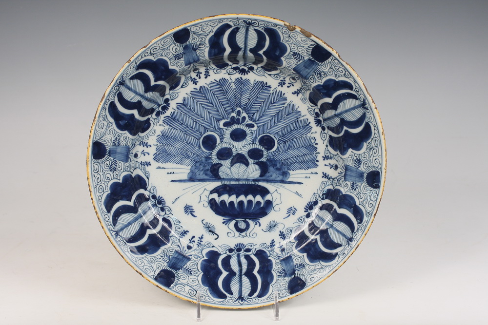 DELFT CHARGER - 18th c Blue & White