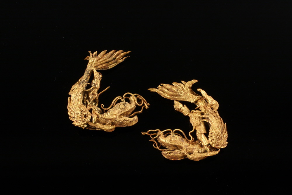 PAIR CHINESE GOLD HAIR ORNAMENTS 16529a