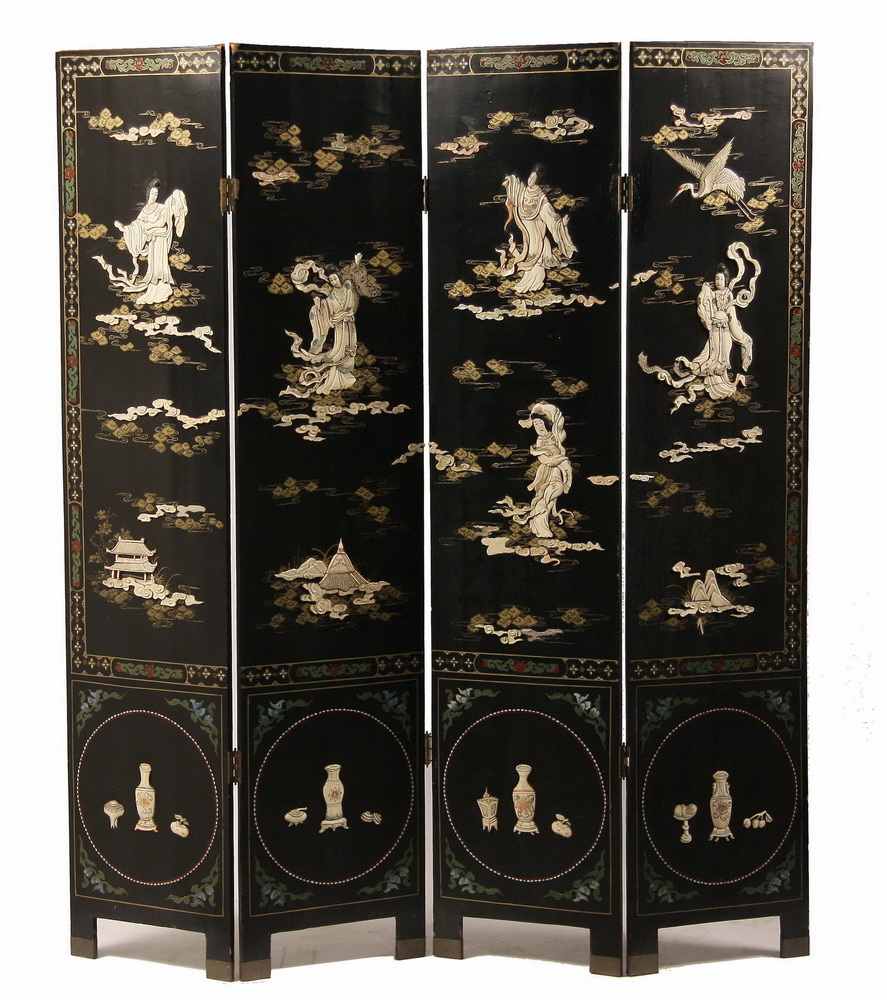 FOUR FOLD CHINESE SCREEN Early 1652a3