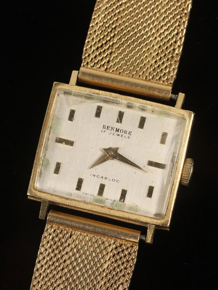 GENT S WATCH 18K yellow gold 1653ab