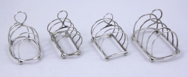 A Victorian oval silver toast rack