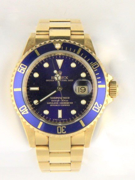 A Rolex Oyster Perpetual Submariner 16558a