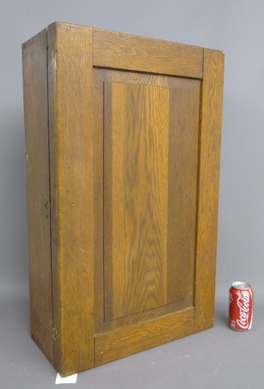 Early oak tool box with interior