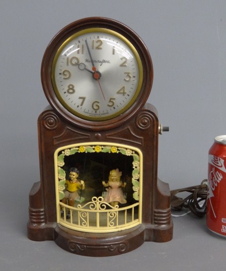 Vintage Master Crafters clock. 11