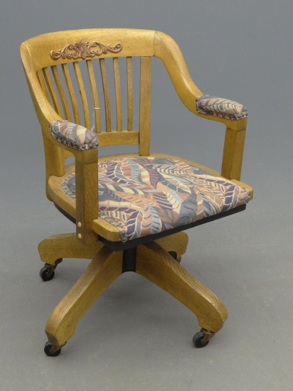c. 1920 s oak office chair.