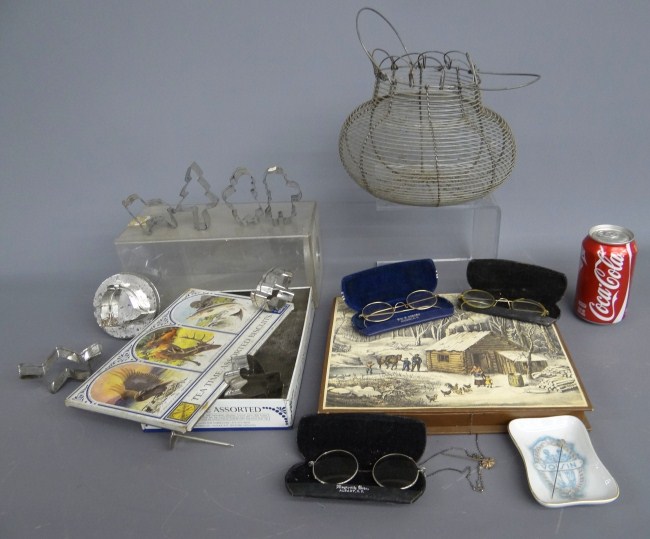 Misc lot including cookie cutters 167e5c