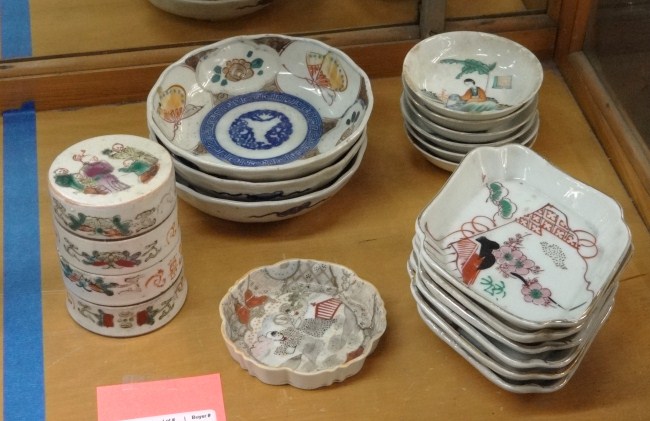 Lot misc. Asian porcelain.