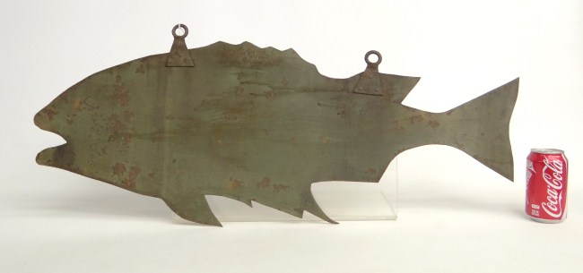 Flat iron painted fish trade sign  1680d2