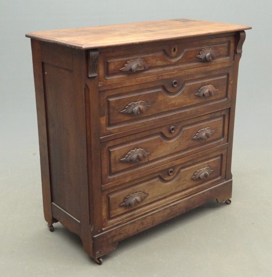 Victorian walnut four drawer chest 16814d