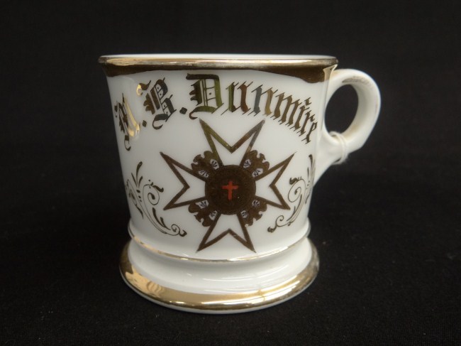 Shaving mug painted with In Hoc 168195