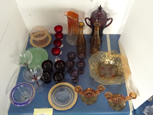 Misc glass lot including amber 1682fe